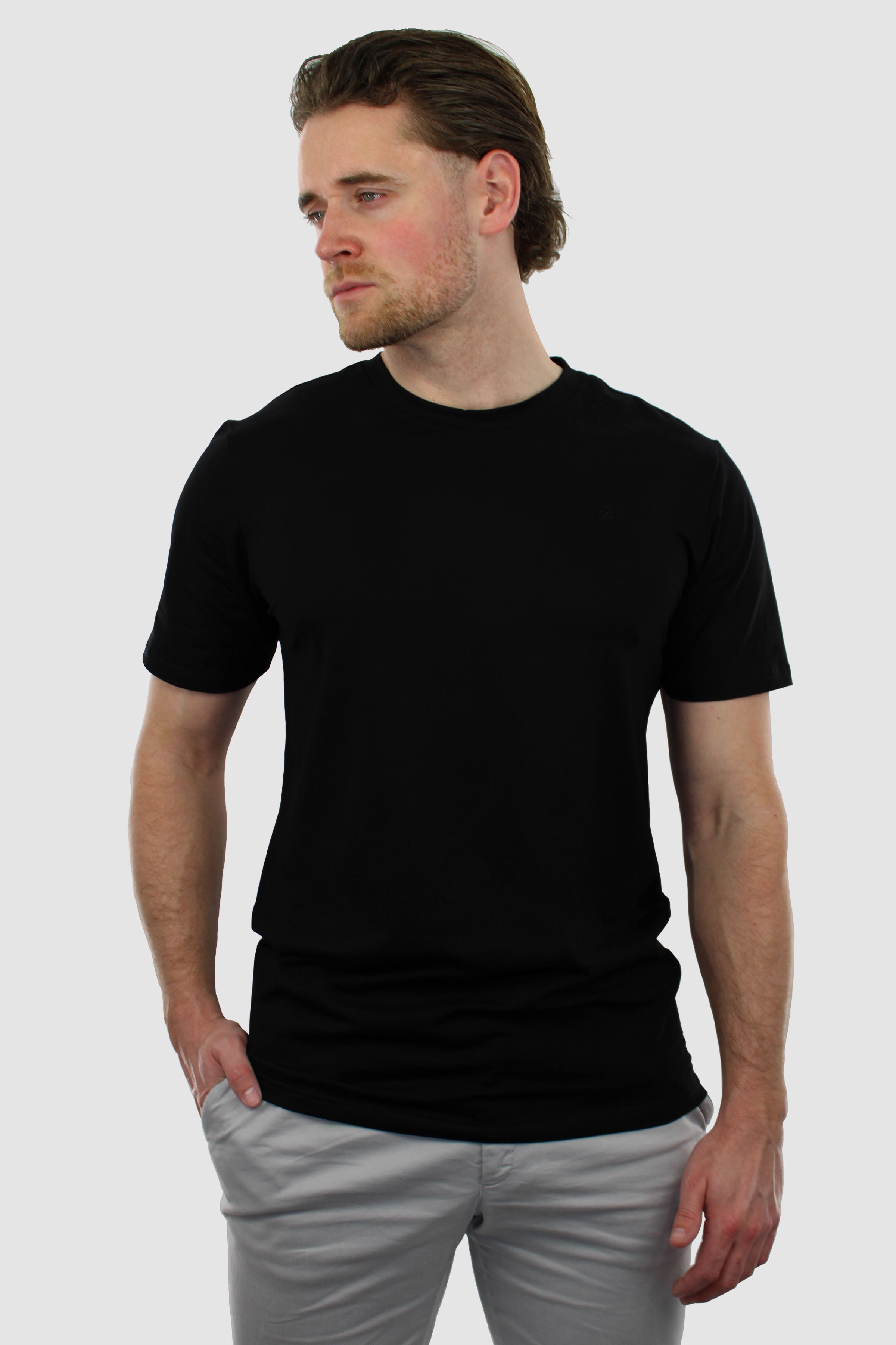 Knitted T-Shirt - Zwart